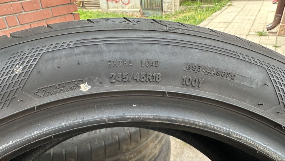 Продавам 2бр. Летни гуми 245/45/18 Goodyear