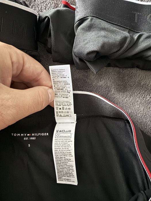 Tommy Hilfiger set 3 boxeri micro negri marimea S noi originali