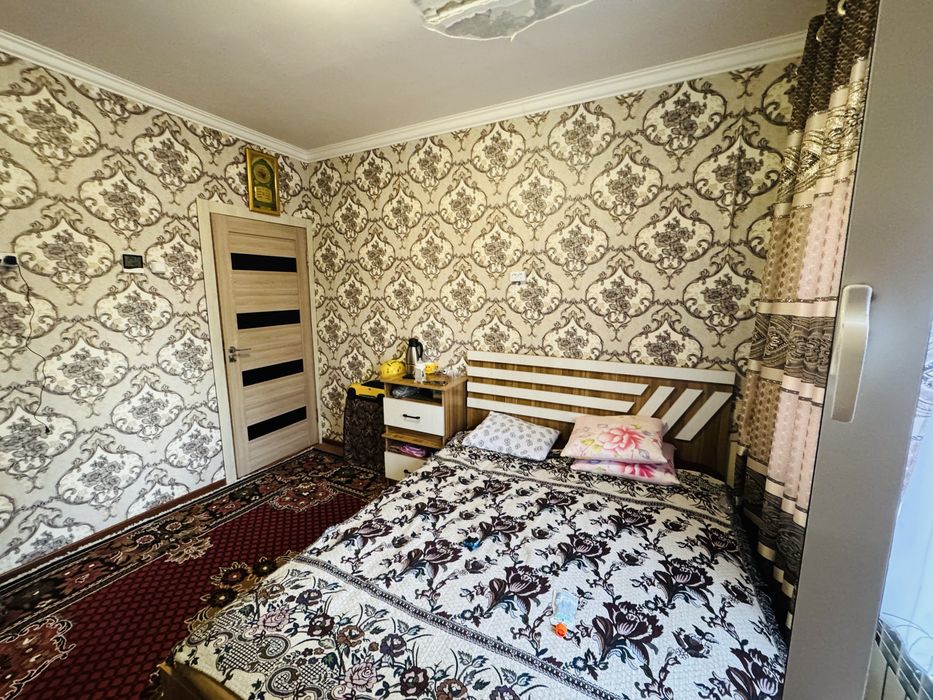 Шахар марказидан квартира сотилади