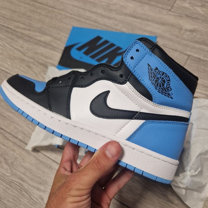 Air Jordan 1 High Retro marimea 41