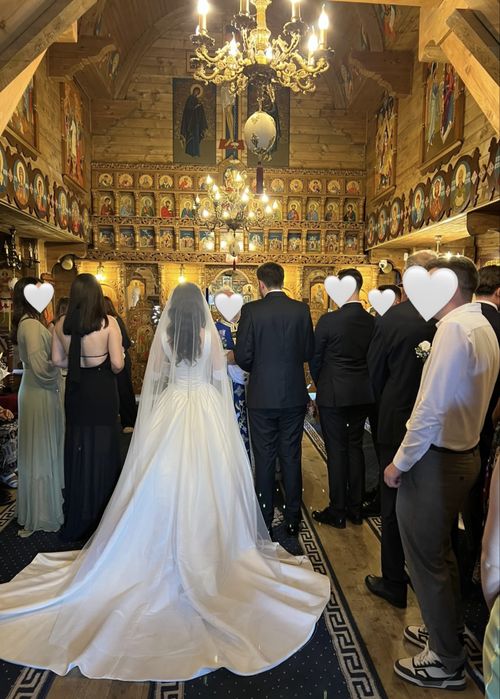 Rochie de mireasă custom-made A-line cu talie bască