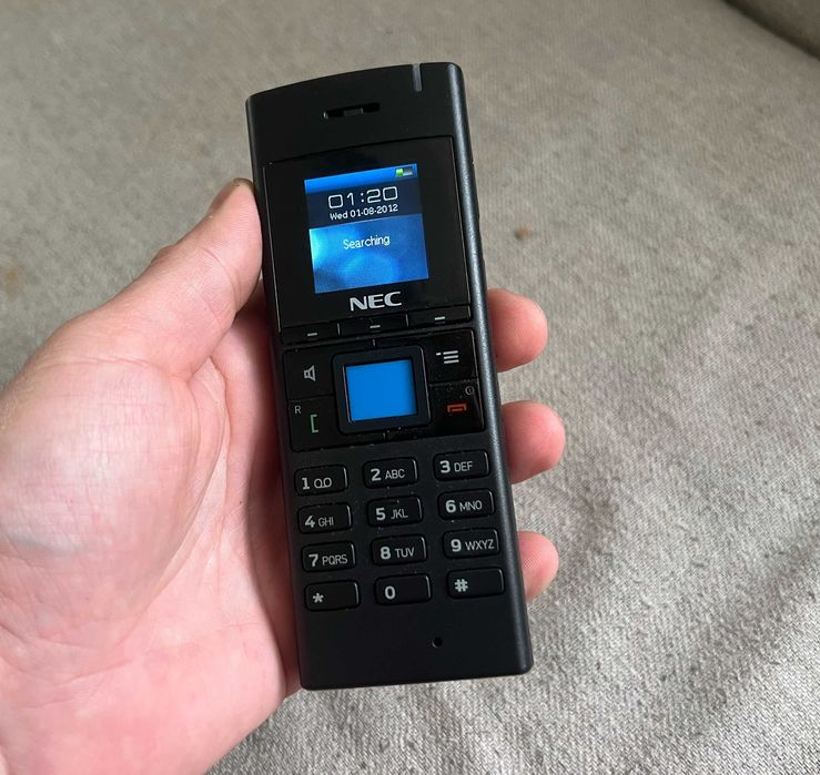 Telefon NEC G266 DECT profesional cu ecran color functional fara baza