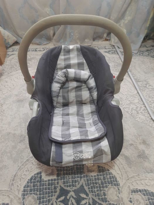 Продается авто кресло