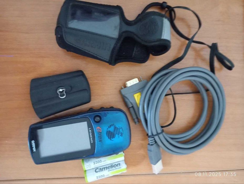 Навигатор Garmin eTrex Legend
