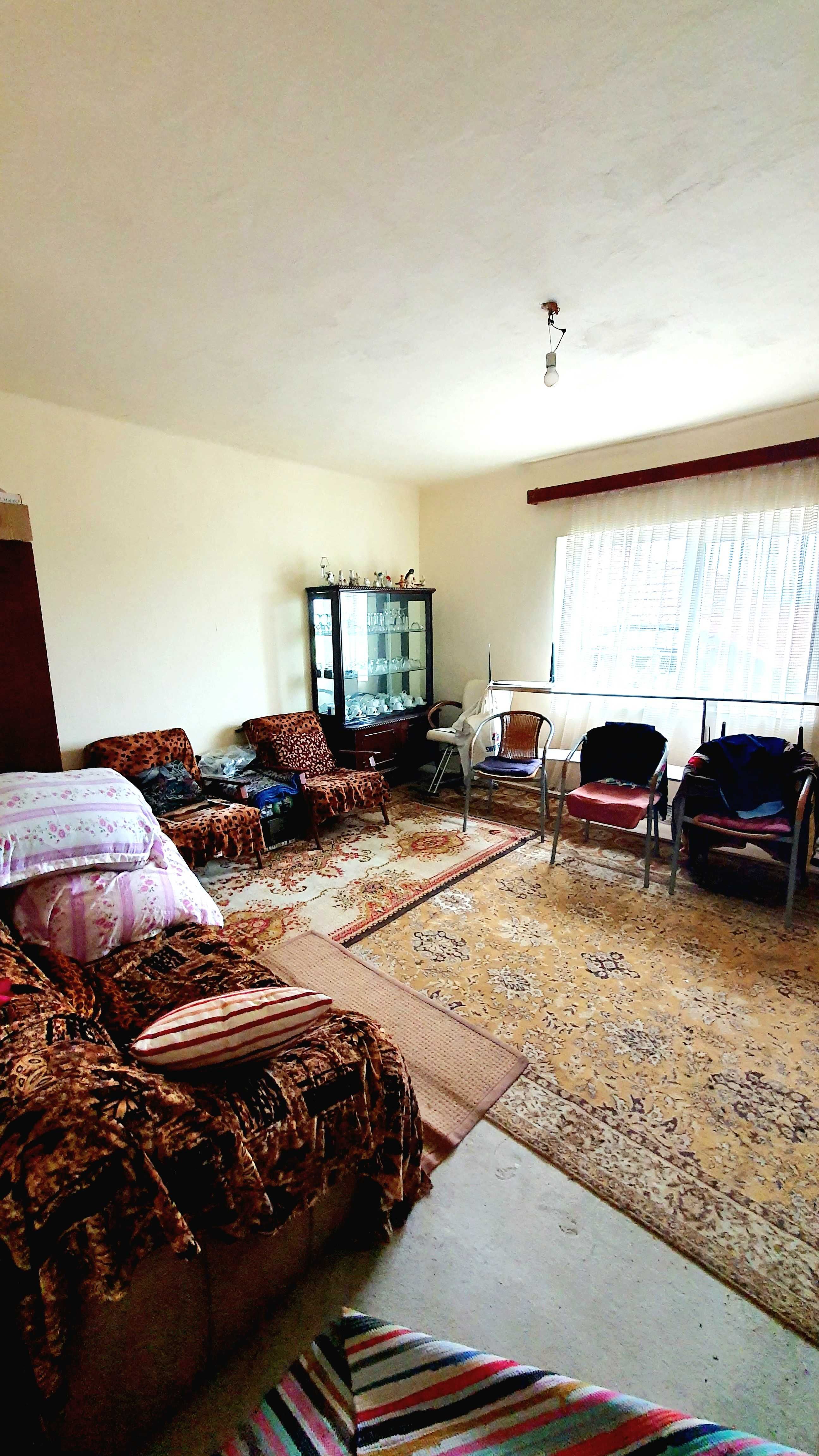 Casa de vanzare in Calanu Mic 2400mp teren