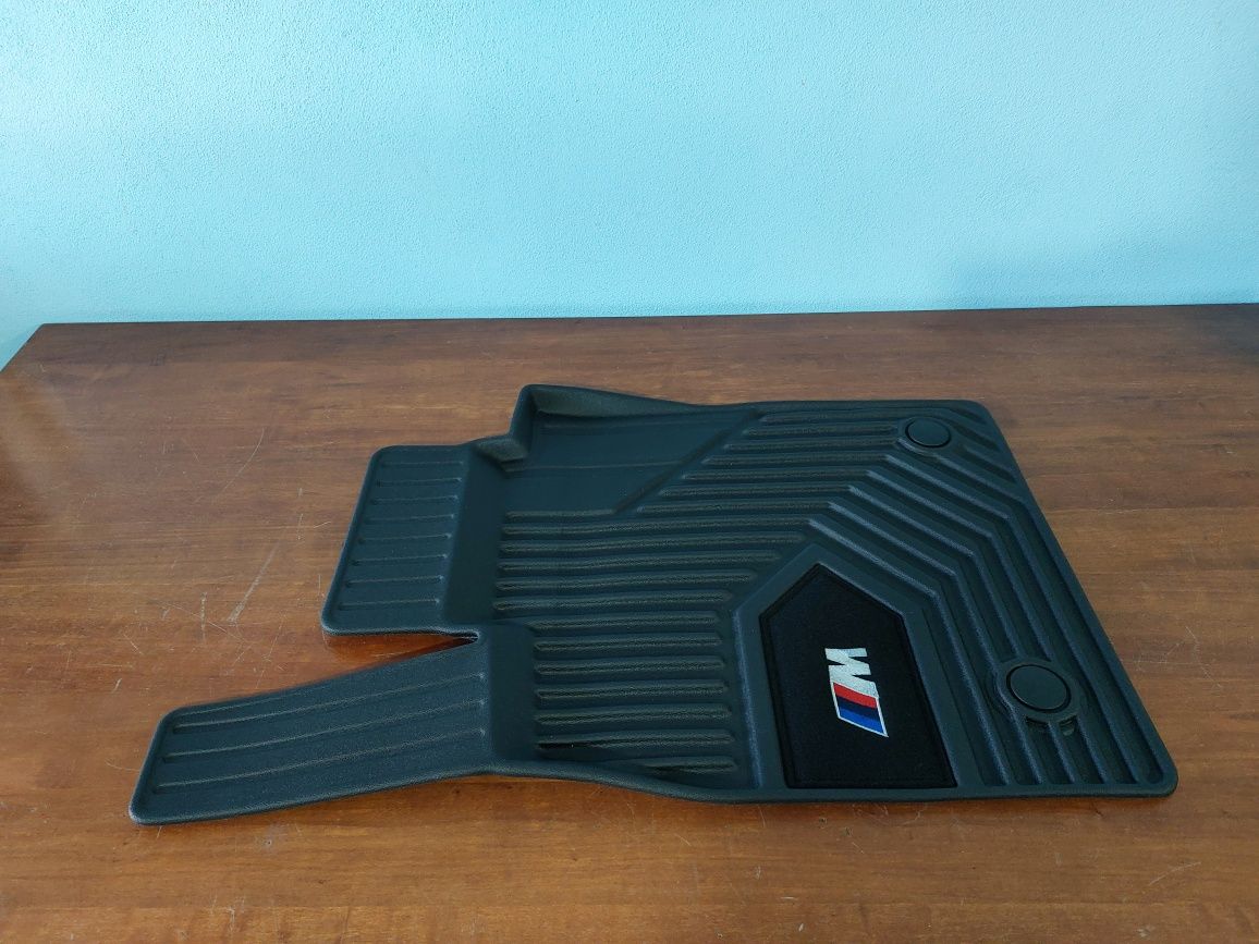 Covorase auto (presuri) tip tavita dedicate BMW SERIA 7 G70