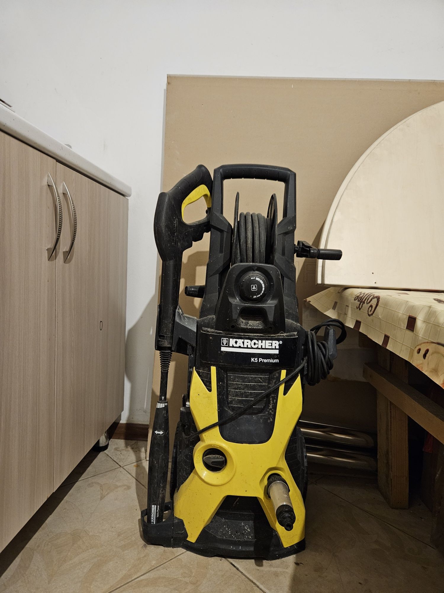 Мойка под давлением Karcher k5 premium