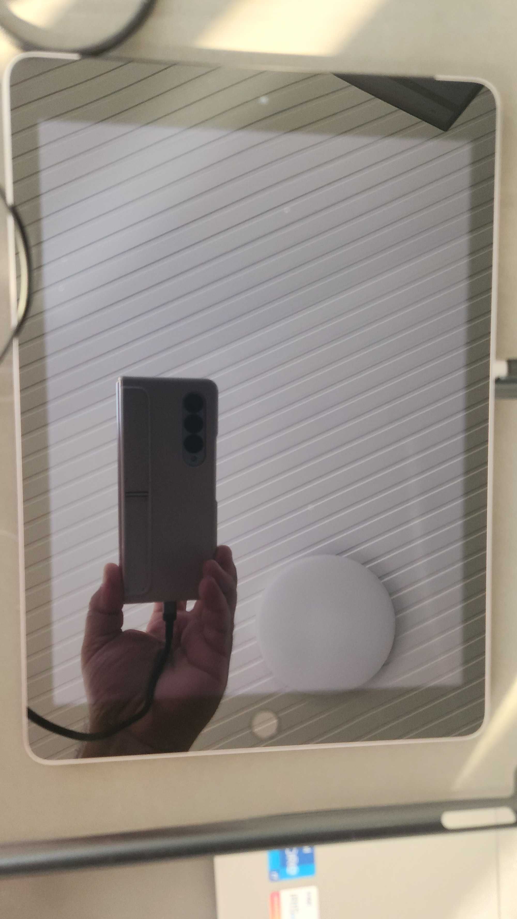 Ipad 5th generation MP242LL/A 4G
