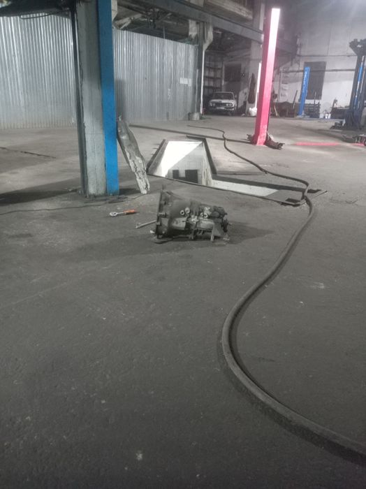 Продам кпп на бмв