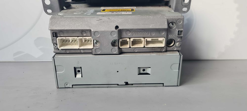 Музика Toyota Yaris 2008г.