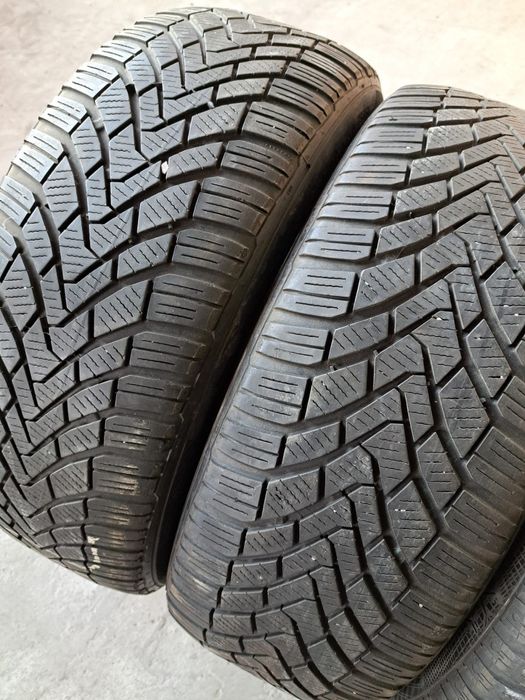 4 anvelope iarnă 205 55 r16 Continental