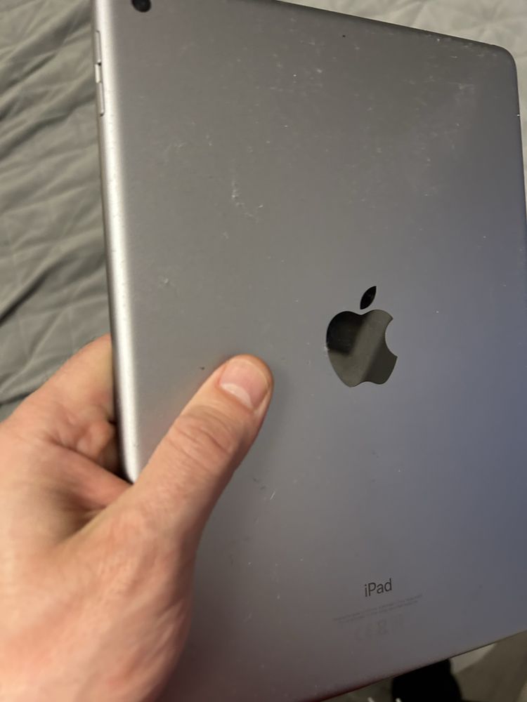 Ipad 6 gen 128 gb