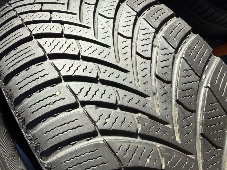 2x Anvelope Iarna 215/60 R16 - Semperit Speed Grip 5