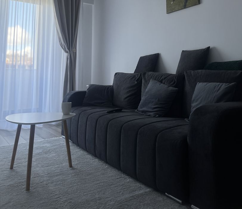 Canapea extensibila 3 locuri cu ladă