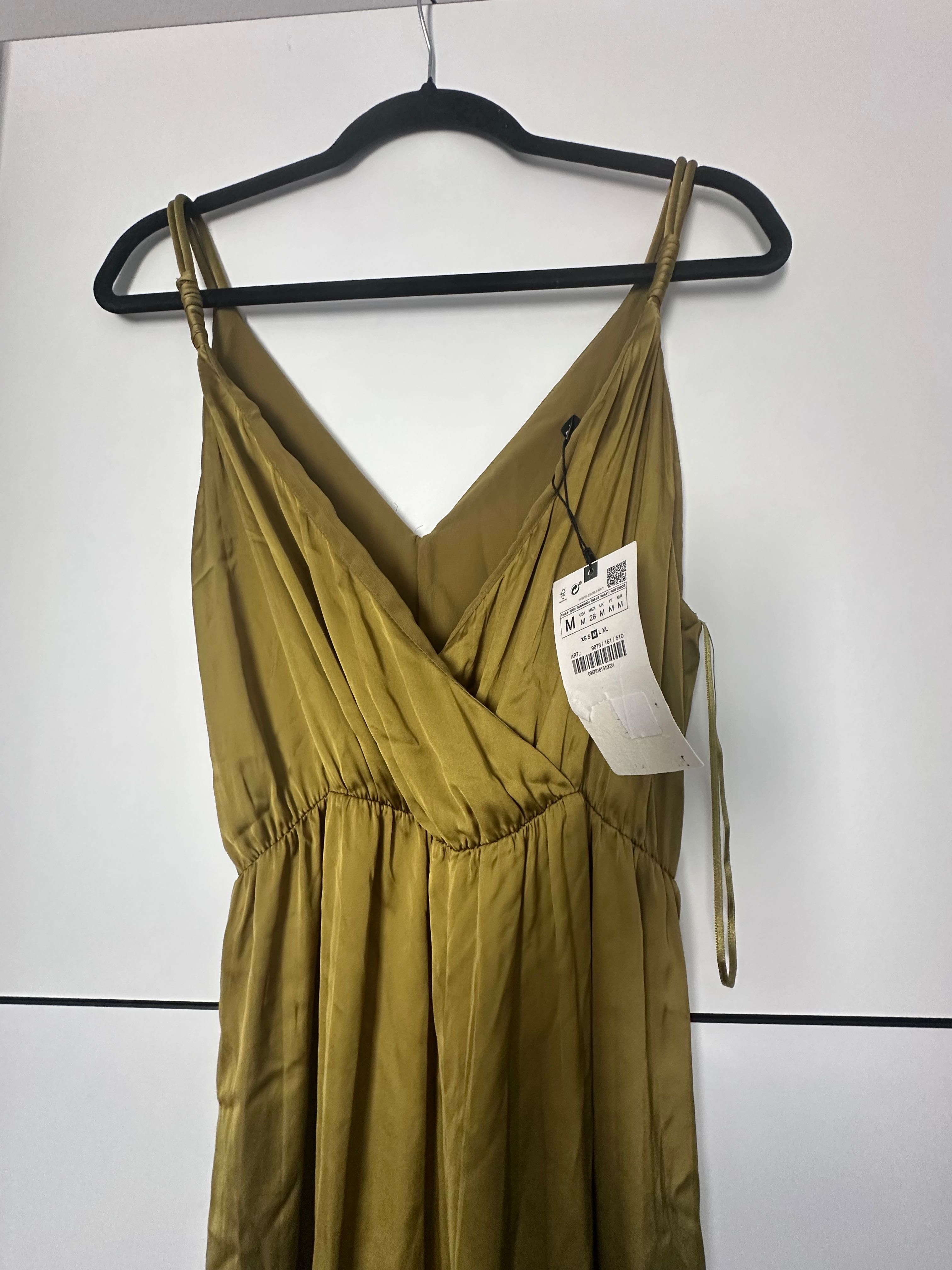 Стилен гащеризон на Zara нов!