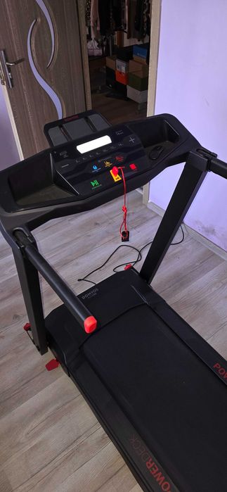 Vand banda de alergat Domyos Run 100 ,stare de functionare impecabilă