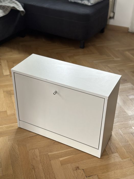 Бял шкаф за обувки портманто