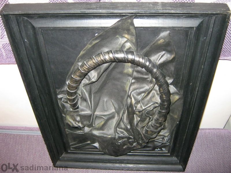 Ръчно изработено пано от кожа