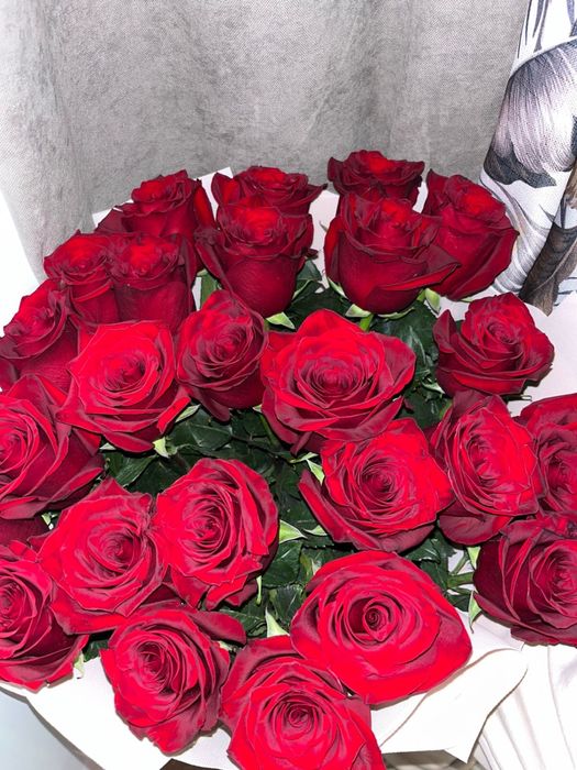 Букет свежих роз