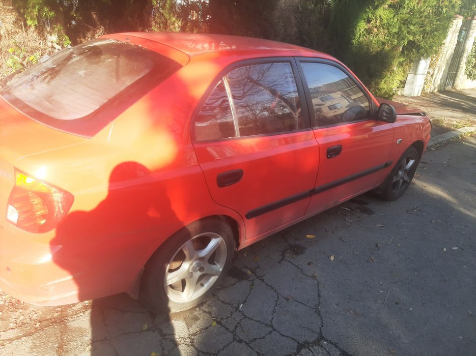 Hyundai Accent 2