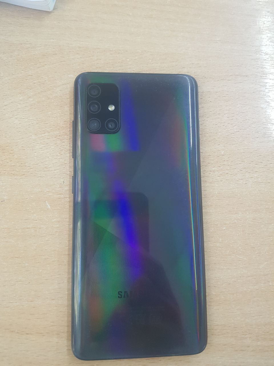 Samsung A51 ideal