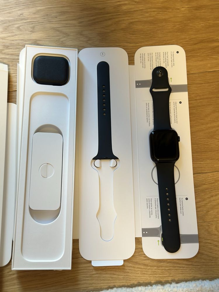 Apple Watch Series 8