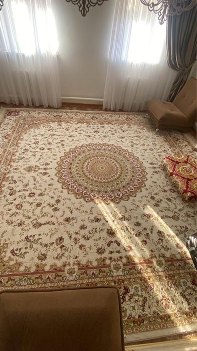 Продам Ковер 4,5x4,5 размер