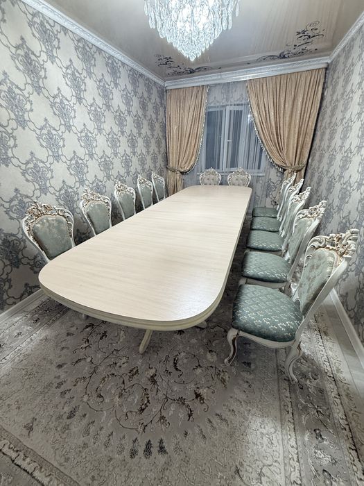 Срочно продам стол стулья комплект!