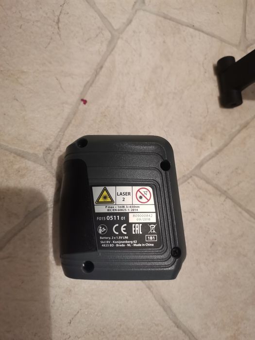 Лазерен    нивелир