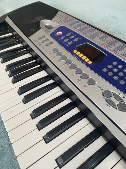 Синтезатор CORTLAND MK-2063