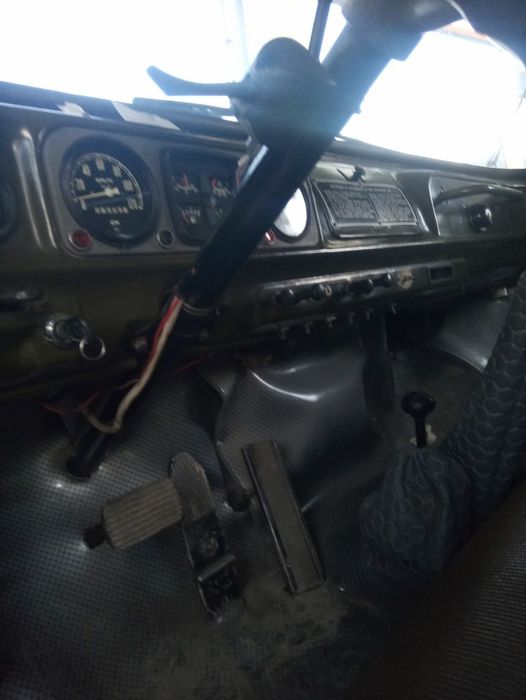 Zil 131 sotiladi