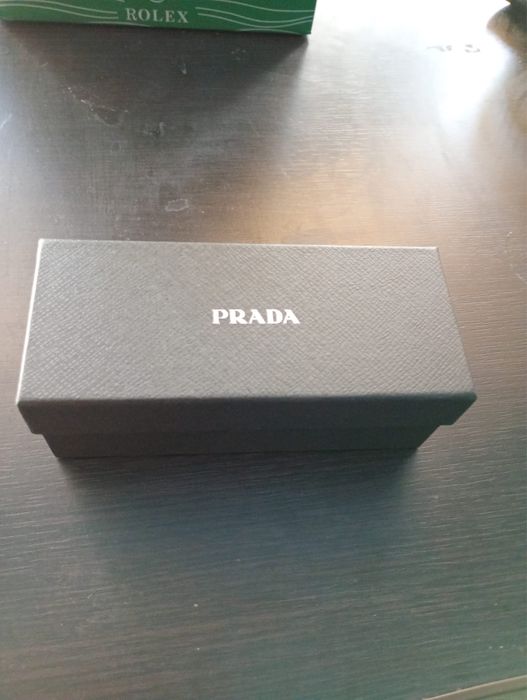 Vand ochelari de soare PRADA