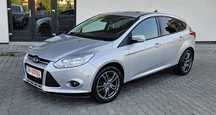 Vand sau schimb Ford Focus Titanium 1.0 benzina 2014