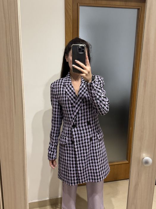 Сако-палто от Stradivarius, размер XS.