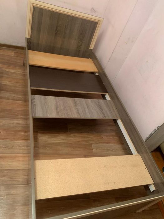 Кровать за 15 тысяч !