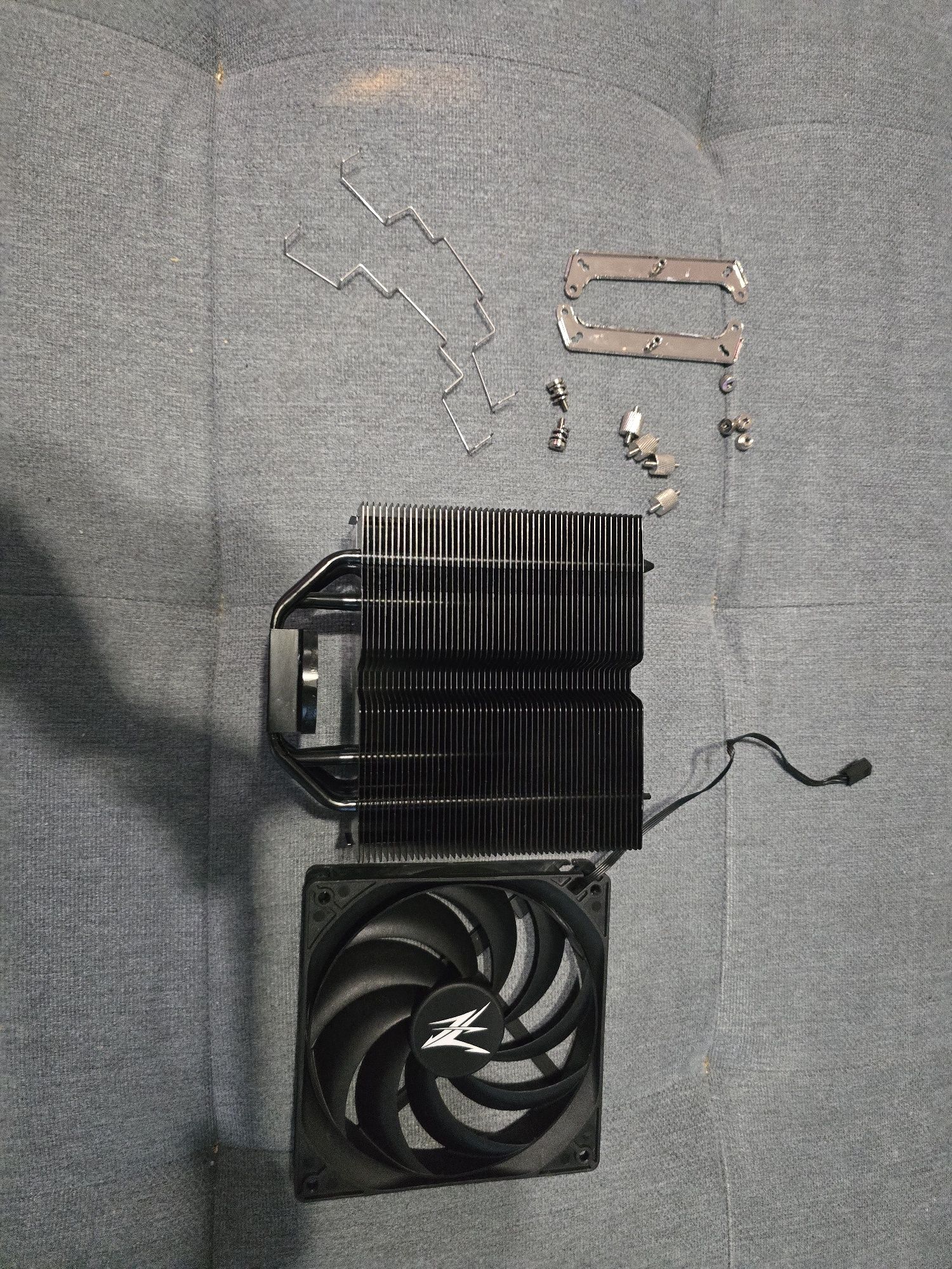 Охладител. CNPS1OX Performa BLACK