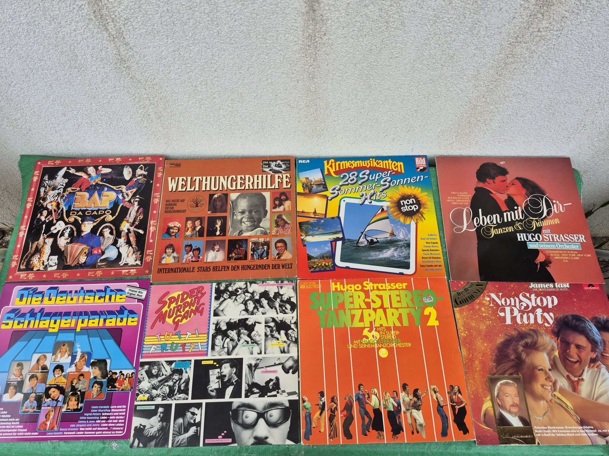 Lot Discuri Vinil colectie 100 LP  cu muzica usoara straină mixta