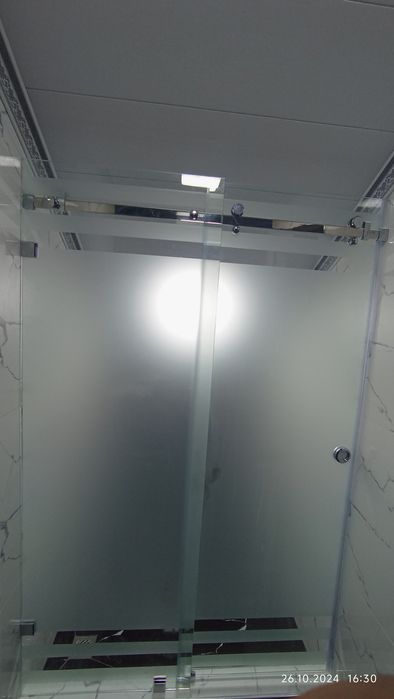 Oyna kesish xizmati Rombik gulli oyna dushkabina Rombik 250.000sum