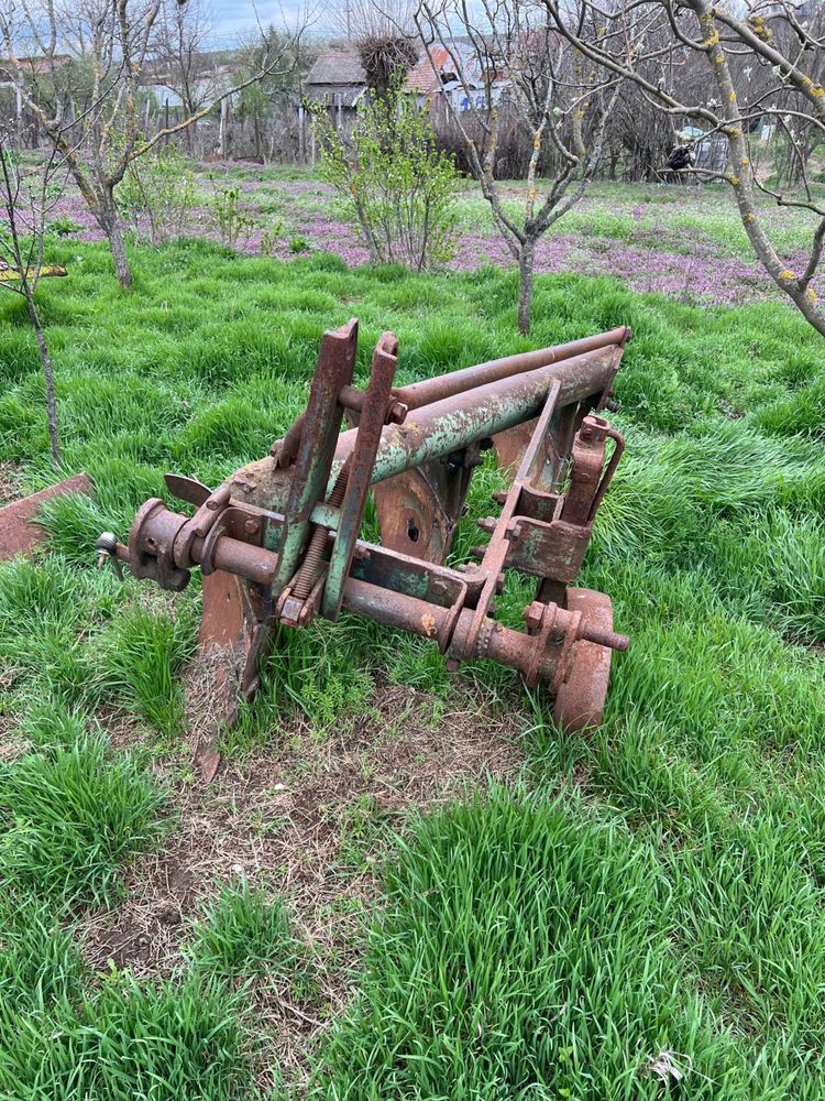 Tractor U650