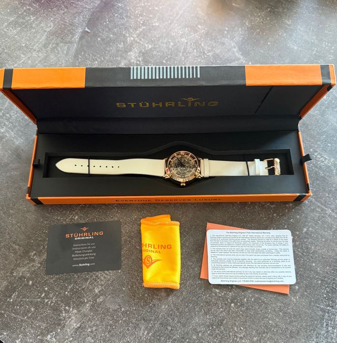 Дамски часовник Stührling