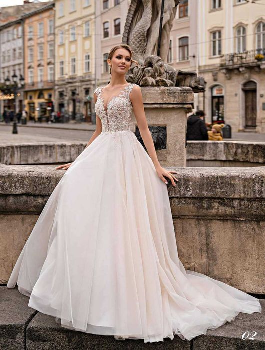 Vand rochie de mireasă