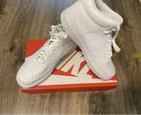 Кецове Nike court vision mid nn