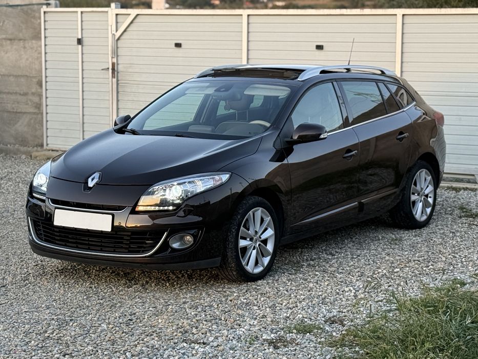Renault Megane Bose - 2013 - LED / XENON - Dublu Panoramic - Incalzire
