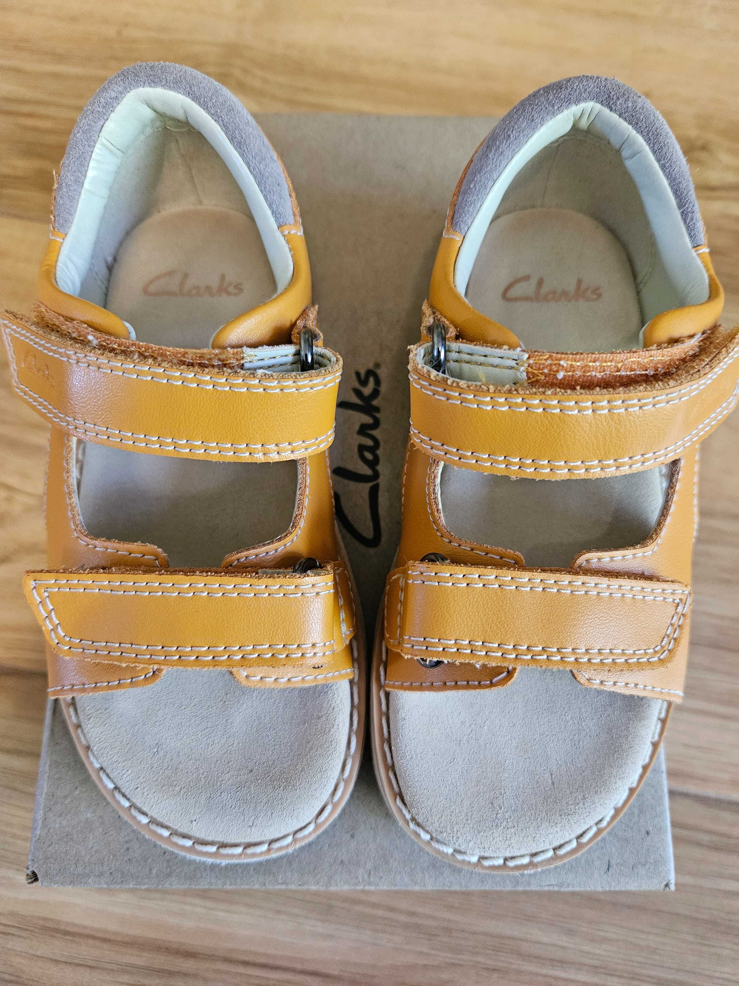 Детски сандали Clarks