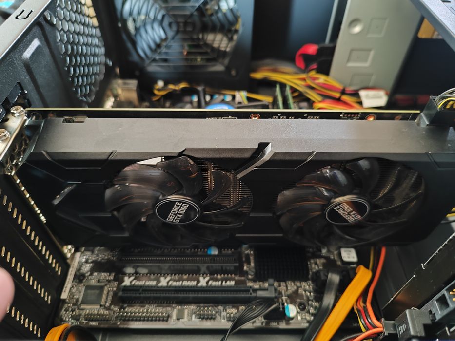 Геймърски компютър 16GB RAM, 6GB видео, 1000GB диск с Windows 11 Pro