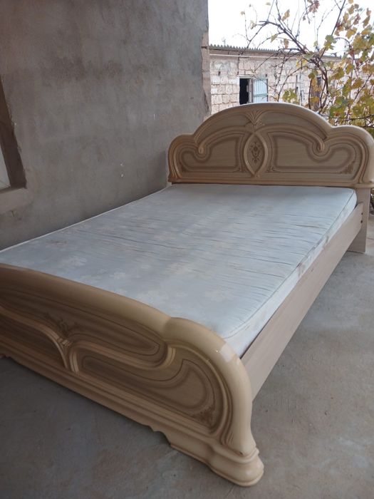 диван сатылады 15000