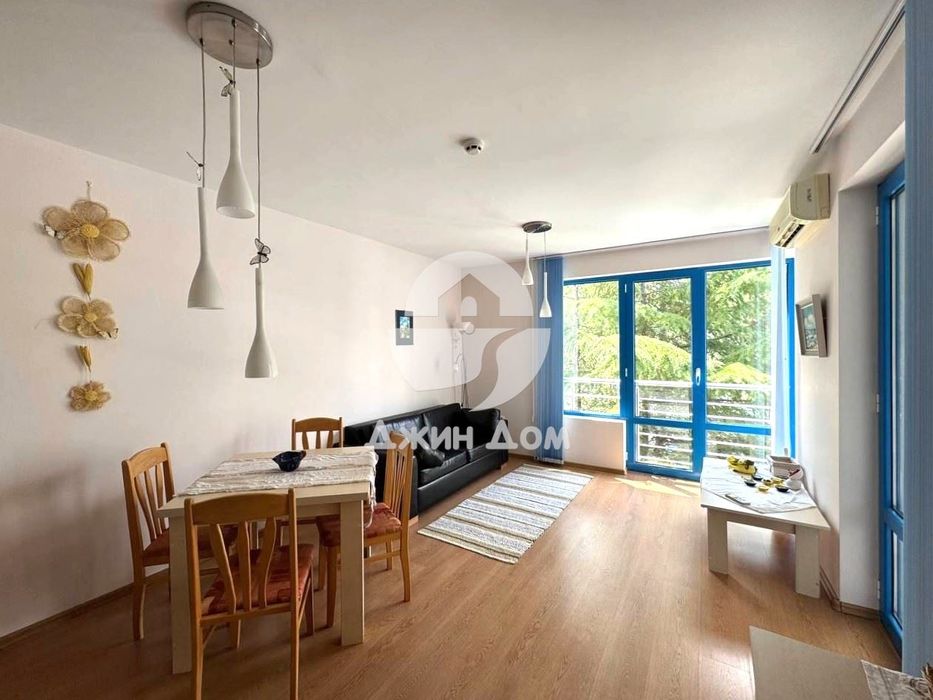 Продава се Двустаен апартамент в к.к. Слънчев бряг - 62 кв.м за 1789 €/кв.м - Снимка #1