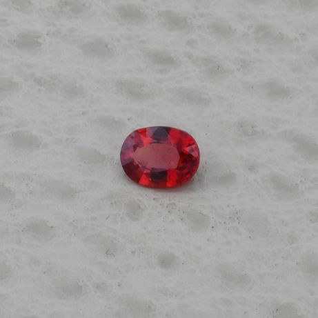 Rubine ovale nemontate 0,555 - 1,001 ct., Tanzania(cod 8635, 8632)