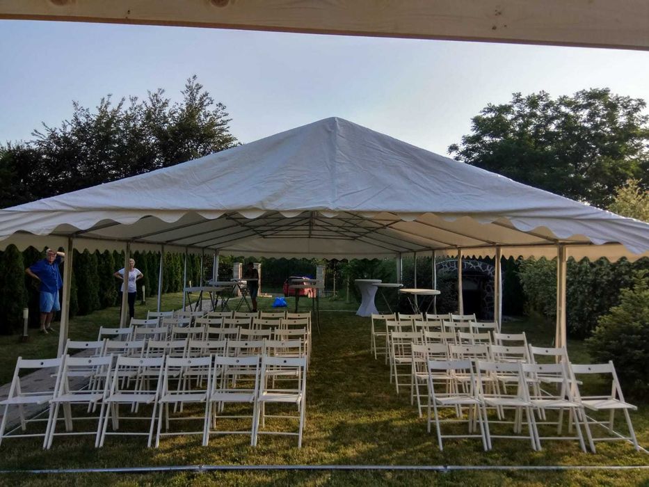 Inchiriez scaune, mese si corturi evenimente