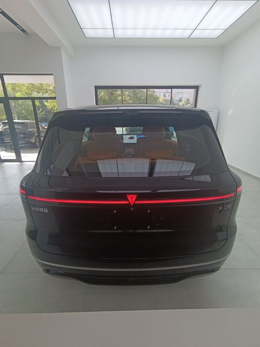 Deepal S09 full Hybrid